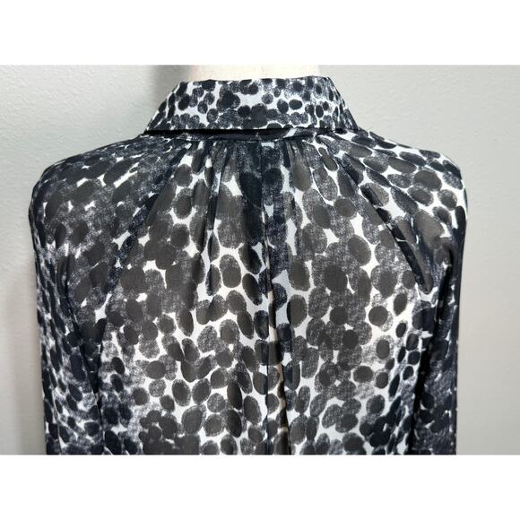CAbi tunic top sheer Blurred Dot black white long sleeve button up blouse Sz M - Picture 6 of 10